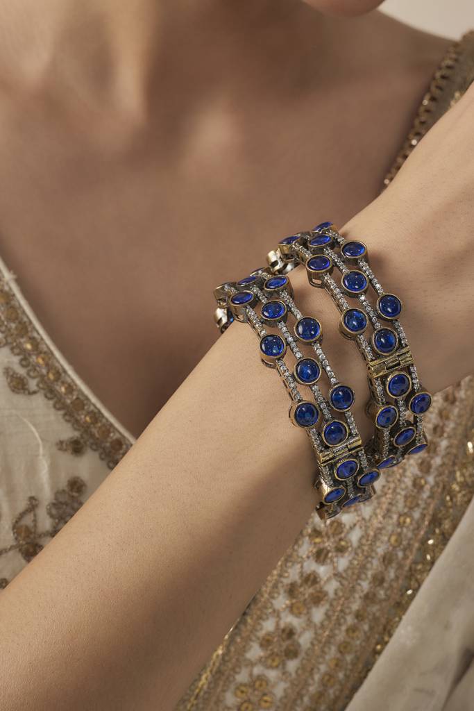 Vivinia By Vidhi Mehra Burgundy Silver Plated Blue Womens Beaded Pair Of Bangles -Vb670 : VB670