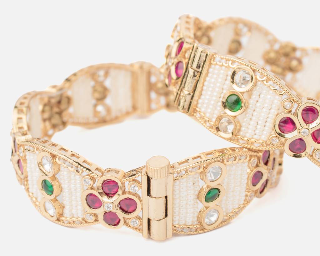 Vivinia By Vidhi Mehra Ismarrah 2.0 Gold Plated Beads/Synthetic Stone Bangles ( Set Of 2 )-Vb734 : VB734