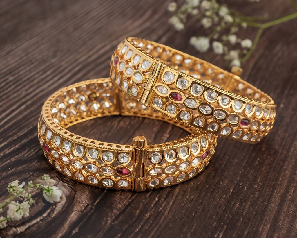 Vivinia By Vidhi Mehra Ismarrah 2.0 Gold Plated Kundan/Polki Bangles ( Set Of 2 )-Vb741 : VB741