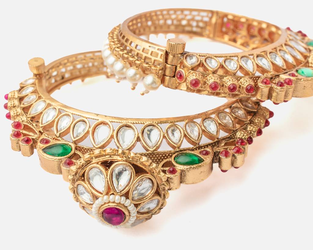 Vivinia By Vidhi Mehra Ismarrah 2.0 Gold Plated Kundan/Polki Bangles ( Set Of 2 )-Vb759 : VB759