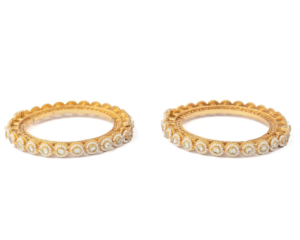 Vivinia By Vidhi Mehra Gold Plated Womens Kundan, Polki Pair Of Bangles-Vb785 : VB785