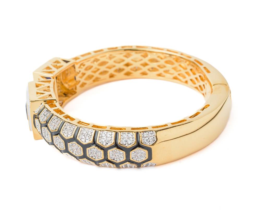 Vivinia By Vidhi Mehra Florence Gold Plated Blue Womens Kada -Vb788 : VB788