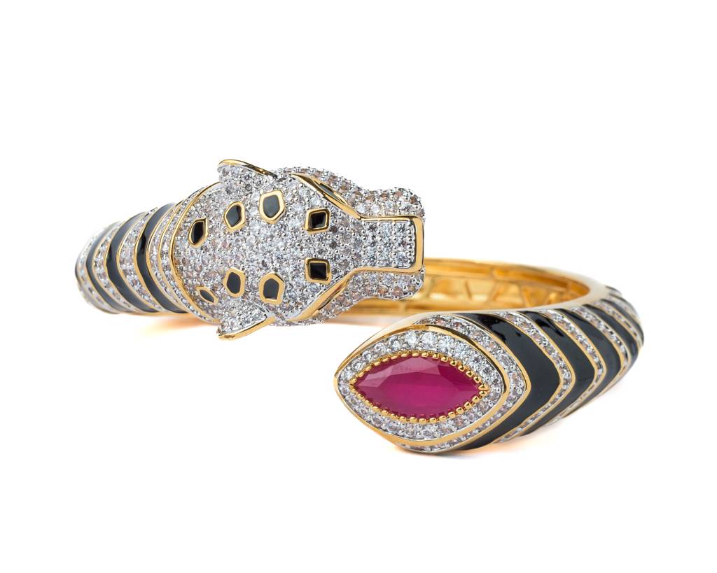 Vivinia By Vidhi Mehra Florence Gold Plated Pink Womens Kada -Vb791 : VB791