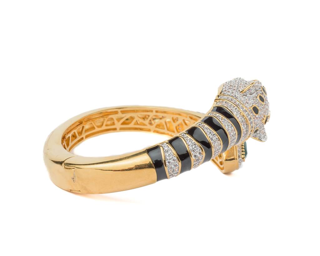 Vivinia By Vidhi Mehra Florence Gold Plated Green Womens Kada -Vb792 : VB792