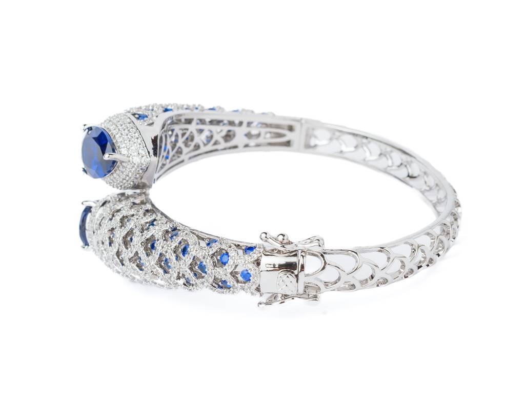 Vivinia By Vidhi Mehra Florence Silver Plated Blue Womens Kada -Vb796 : VB796