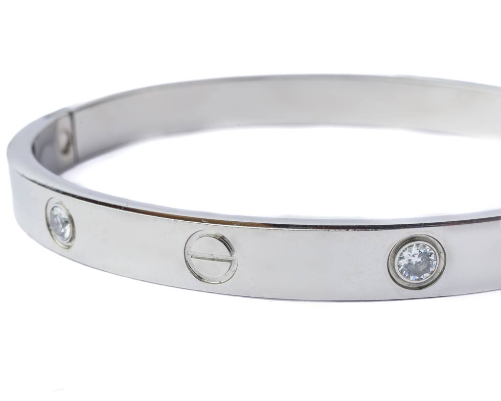 Vivinia By Vidhi Mehra Florence Silver Plated Womens Kada -Vb808 : VB808