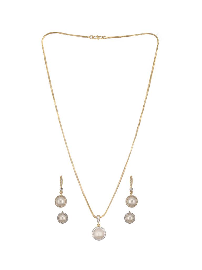Gold-Plated White Pearl & Ad Studded Chain Pendent With Two Earring Set : NL-JS24-40379