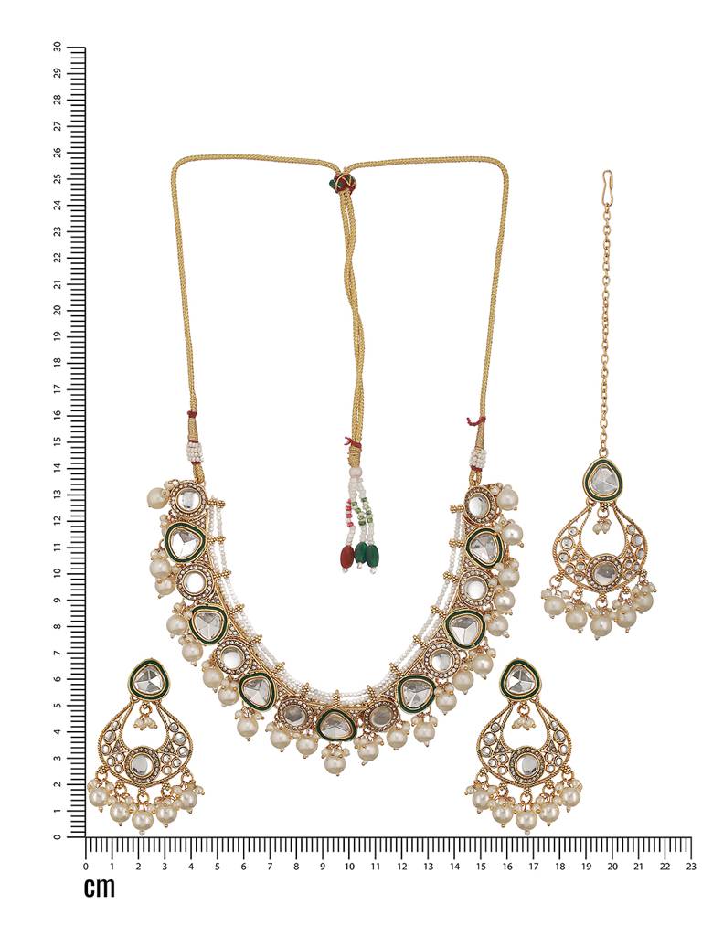 Gold-Plated White Kundan-Studded & Pearl Beaded Choker Jewellery Set : NL-JS23-40344