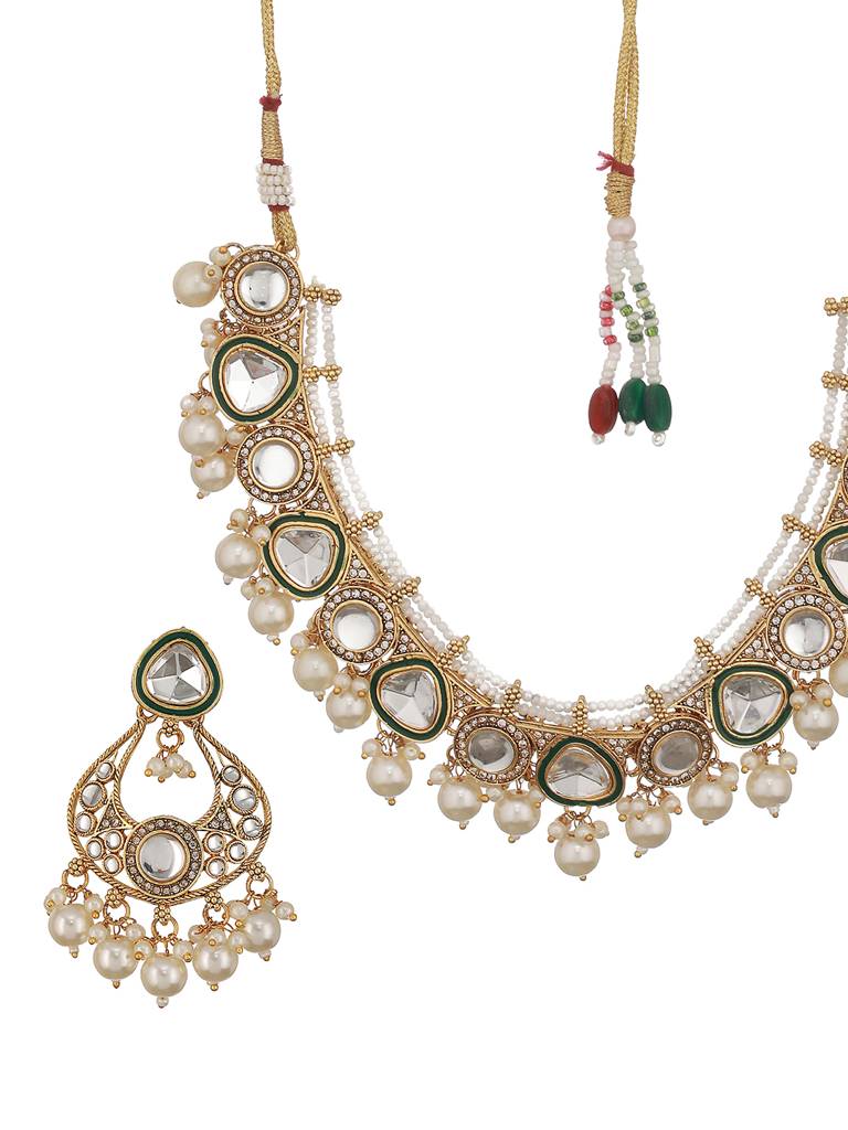 Gold-Plated White Kundan-Studded & Pearl Beaded Choker Jewellery Set : NL-JS23-40344