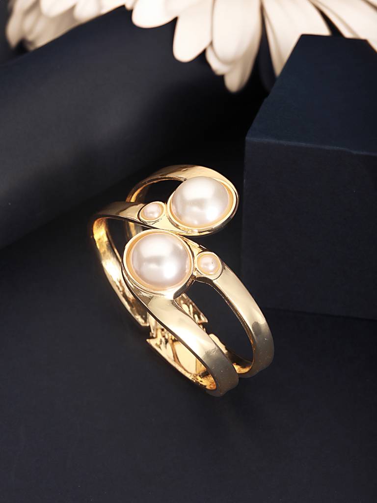 Anti-Tarnish18K Gold Plated Pearl Studded Cuff Bangle Bracelet : STBR8103