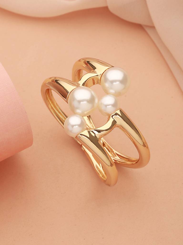Anti-Tarnishgold Plated Big Pearl Studded Cuff Kada Bracelet : STBR8098
