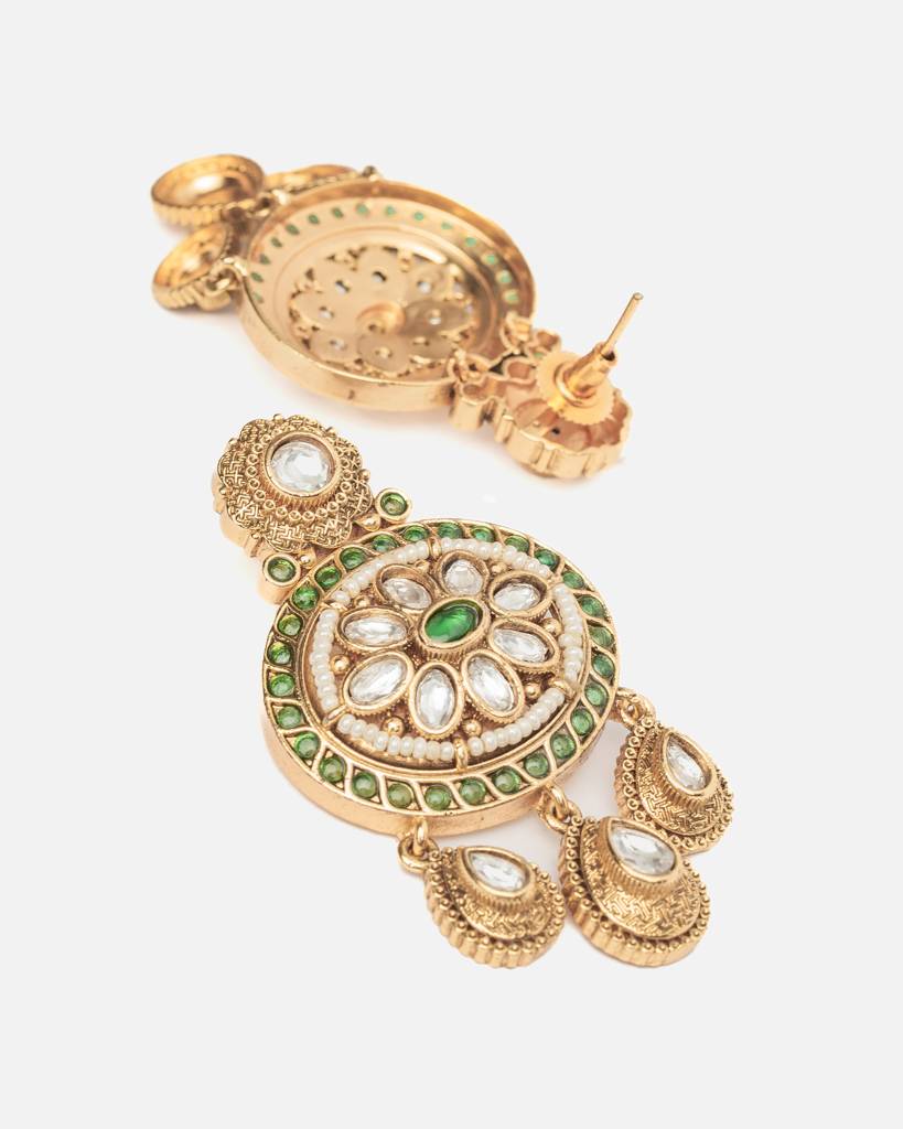 Vivinia By Vidhi Mehra Ismaarh 2.0 Gold/Green Womens Pair Of Chandbali Earrings-Ve1005 : VE1005