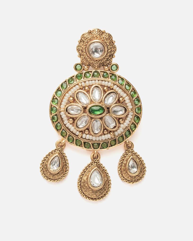 Vivinia By Vidhi Mehra Ismaarh 2.0 Gold/Green Womens Pair Of Chandbali Earrings-Ve1005 : VE1005
