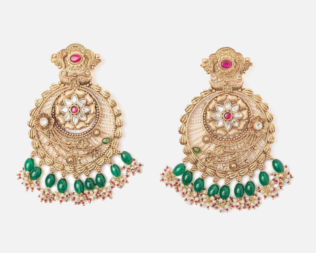 Vivinia By Vidhi Mehra Ismaarh 2.0 Gold/Green Womens Pair Of Chandbali Earrings-Ve1016 : VE1016