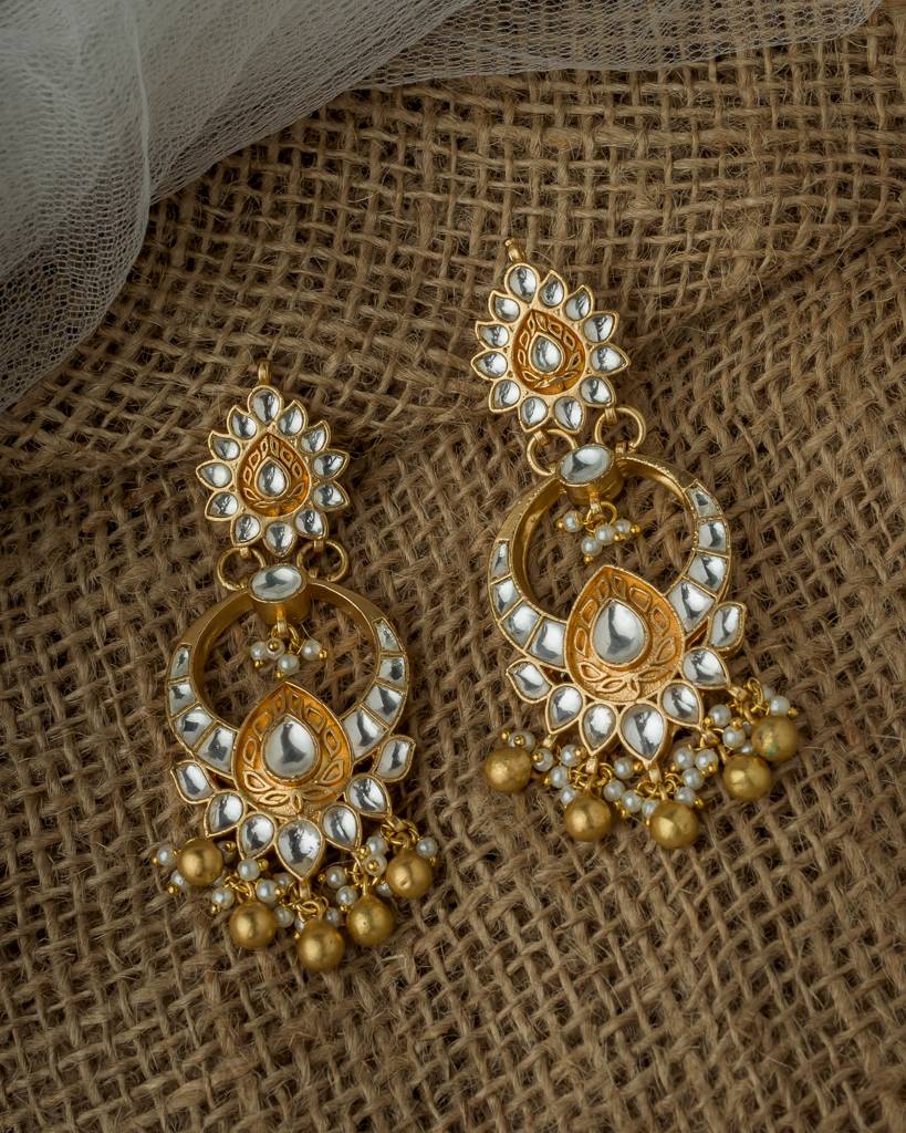 Vivinia By Vidhi Mehra Gold Plated Womens Kundan, Polki Pair Of Earrings-Ve1055 : VE1055