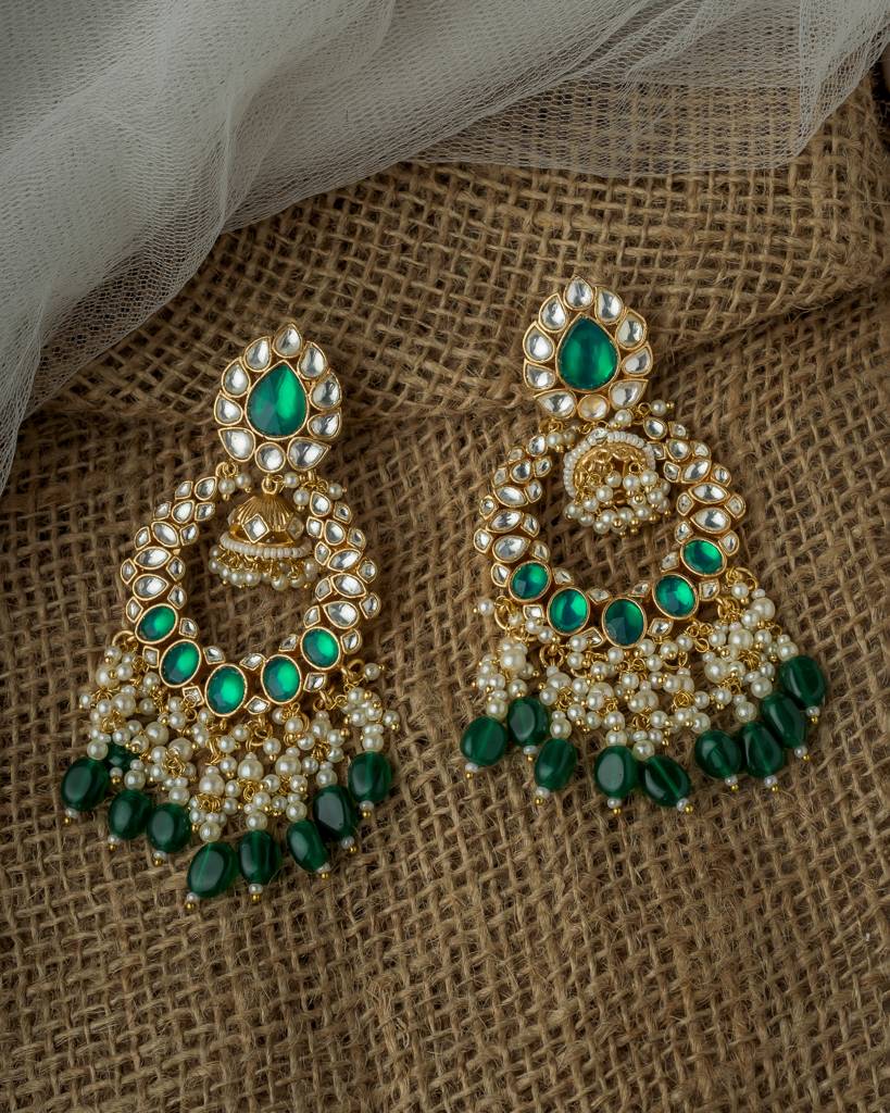 Vivinia By Vidhi Mehra Gold Plated Green Womens Kundan, Polki Pair Of Earrings-Ve1057 : VE1057