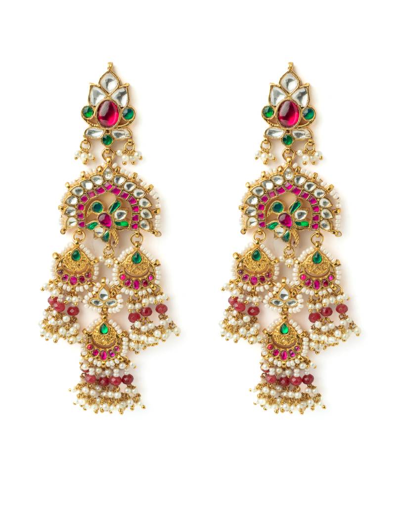 Vivinia By Vidhi Mehra Gold Plated Red Womens Synthetic Stone Pair Of Earrings-Ve1061 : VE1061
