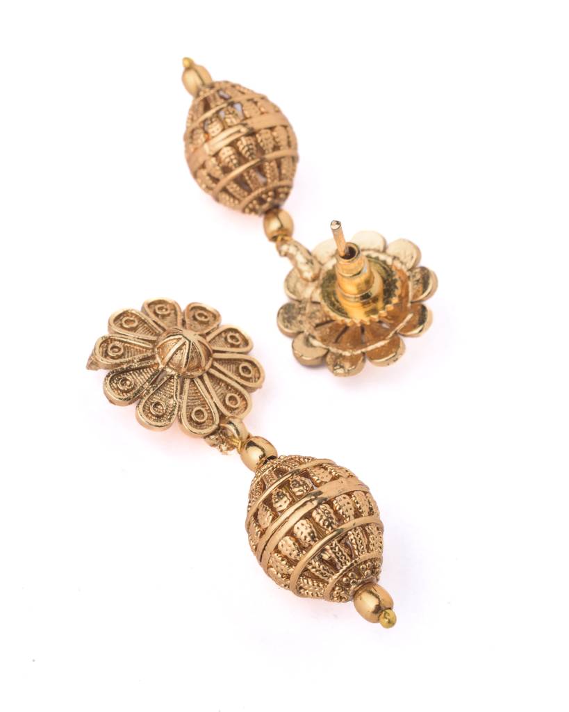 Vivinia By Vidhi Mehra Gold Plated Womens Pair Of Jhumkas Earrings-Ve1129 : VE1129