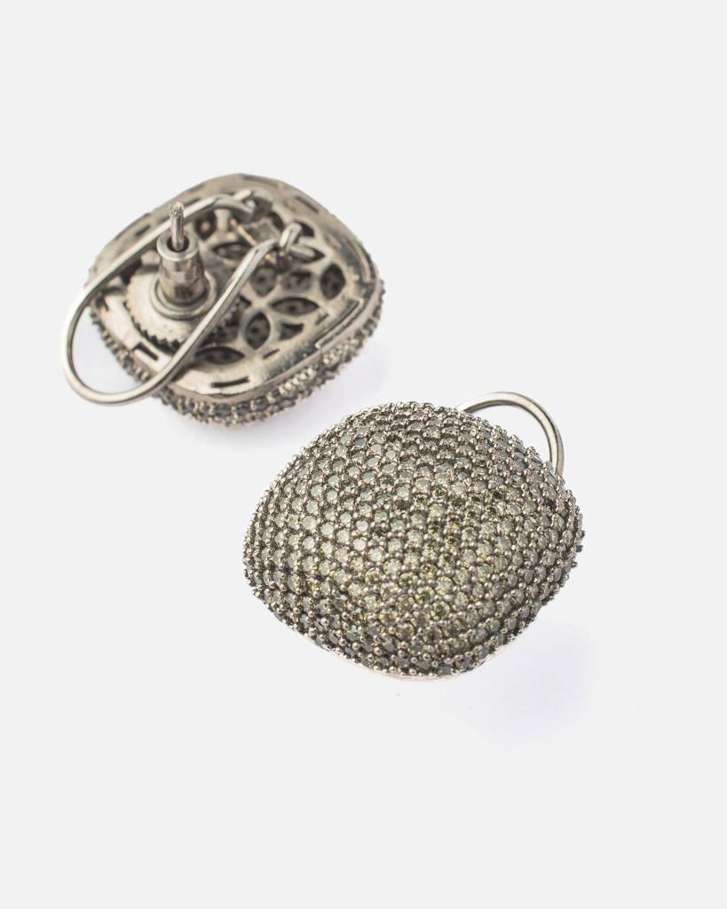 Vivinia By Vidhi Mehra Zia Silver Plated Womens Zircon Pair Of Earrings -Ve194 : VE194