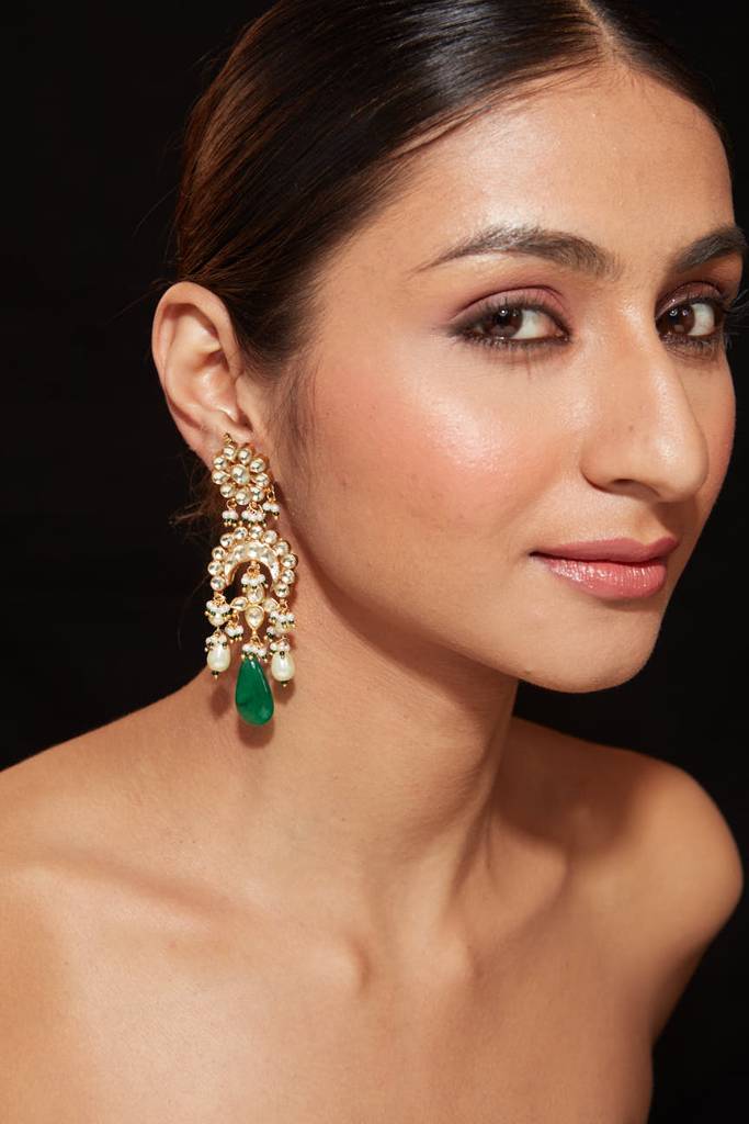 Gold Plated Kundan With Green Bead Drop Dangle Earrings : VE462