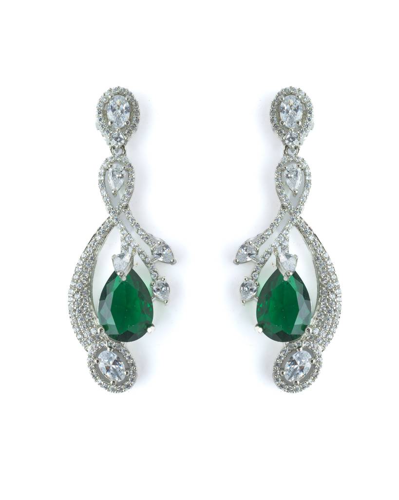 Vivinia By Vidhi Mehra Silver Plated Green Womens Pair Of Dangle Earrings-Ve544 : VE544