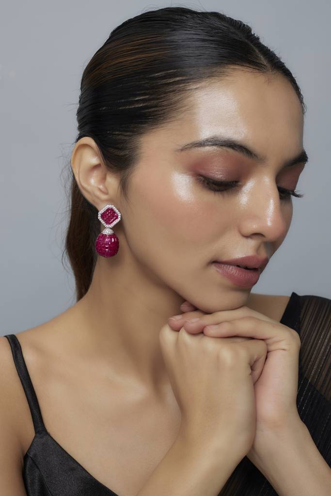 Vivinia By Vidhi Mehra Zia Silver Plated Pink Womens Zircon Pair Of Dangler Earrings (Freesize)-Ve852 : VE852