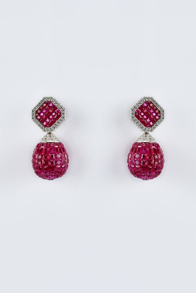 Vivinia By Vidhi Mehra Zia Silver Plated Pink Womens Zircon Pair Of Dangler Earrings (Freesize)-Ve852 : VE852