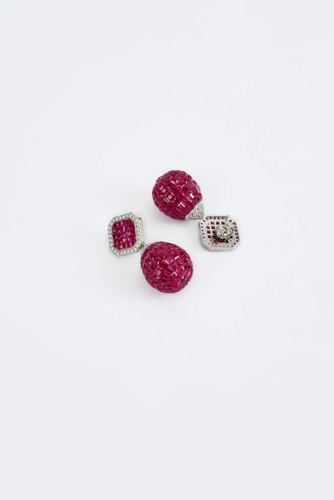 Vivinia By Vidhi Mehra Zia Silver Plated Pink Womens Zircon Pair Of Dangler Earrings (Freesize)-Ve852 : VE852