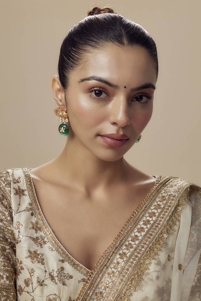 Vivinia By Vidhi Mehra Burgundy Gold Plated Green Womens Kundan, Polki Pair Of Dangler Earrings (Freesize)-Ve858 : VE858
