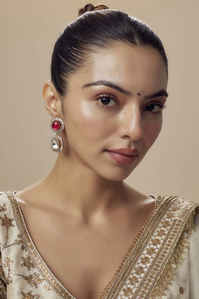 Vivinia By Vidhi Mehra Florance Gold Plated Red Womens Kundan, Polki Pair Of Dangler Earrings (Freesize)-Ve861 : VE861