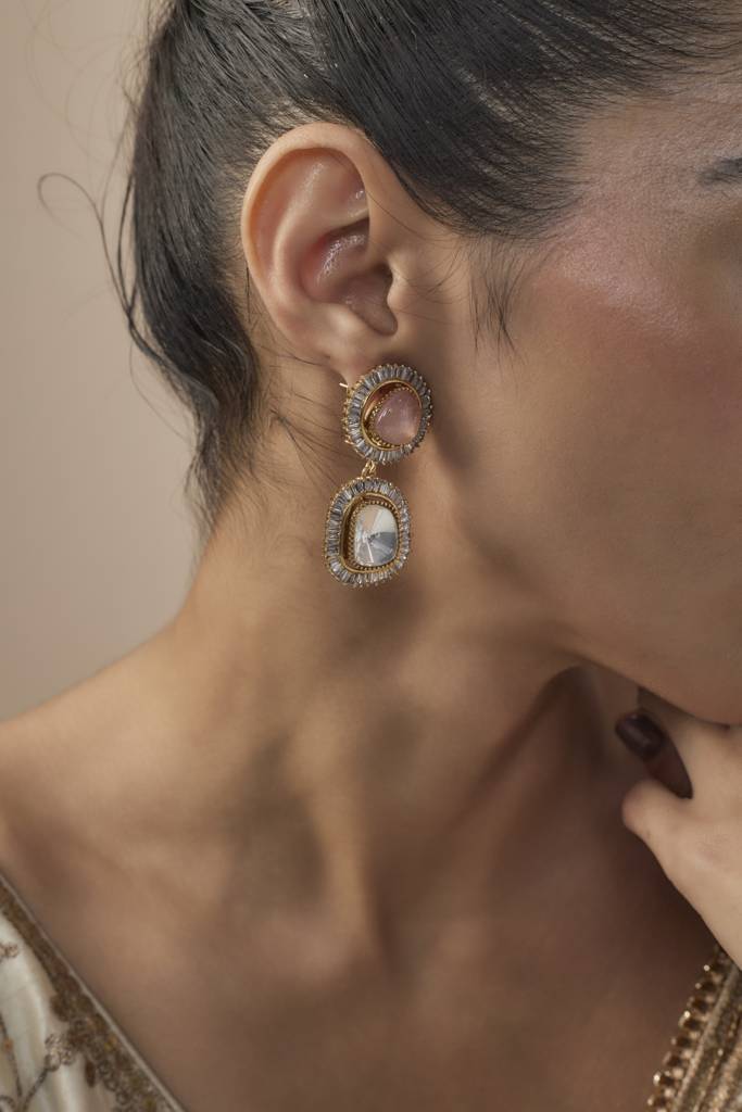 Vivinia By Vidhi Mehra Burgundy Gold Plated Pink Womens Kundan, Polki Pair Of Dangler Earrings (Freesize)-Ve871 : VE871