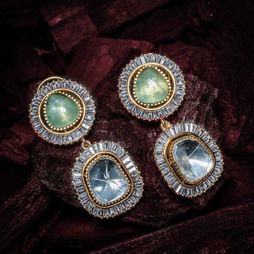 Vivinia By Vidhi Mehra Burgundy Gold Plated Green Womens Kundan, Polki Pair Of Dangler Earrings (Freesize)-Ve872 : VE872