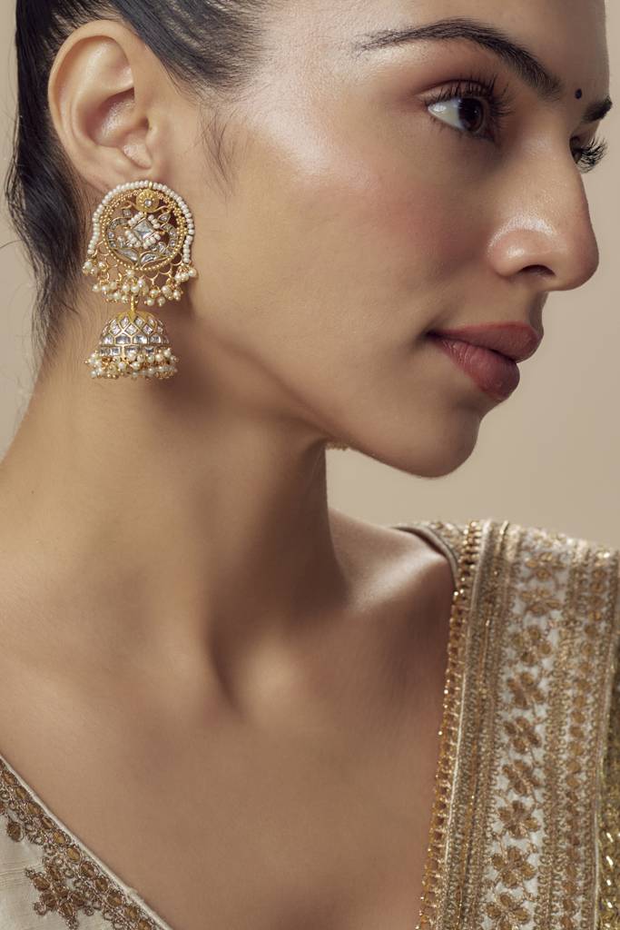 Vivinia By Vidhi Mehra Saadgi Gold Plated Womens Kundan, Polki Pair Of Dangler Earrings (Freesize)-Ve876 : VE876