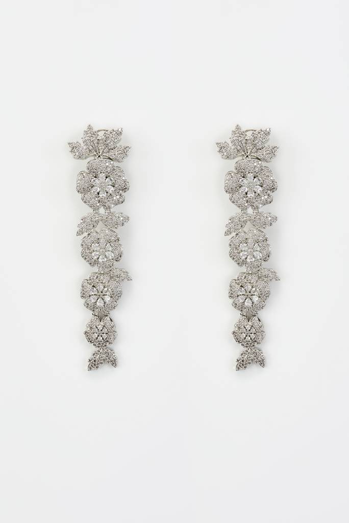 Vivinia By Vidhi Mehra Zia Silver Plated Zircon Womens Pair Of Danglers Earrings -Ve922 : VE922