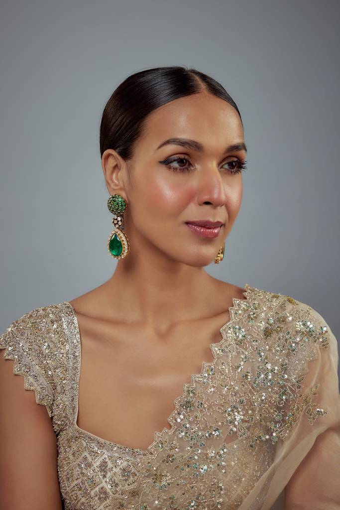 Vivinia By Vidhi Mehra Burgundy Gold Plated Green Kundan, Polki Womens Pair Of Danglers Earrings (Freesize)-Ve923 : VE923