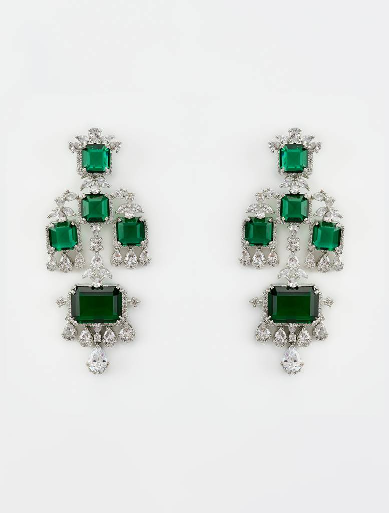 Vivinia By Vidhi Mehra Zia Silver Plated Green Zircon Womens Pair Of Danglers Earrings -Ve929 : VE929