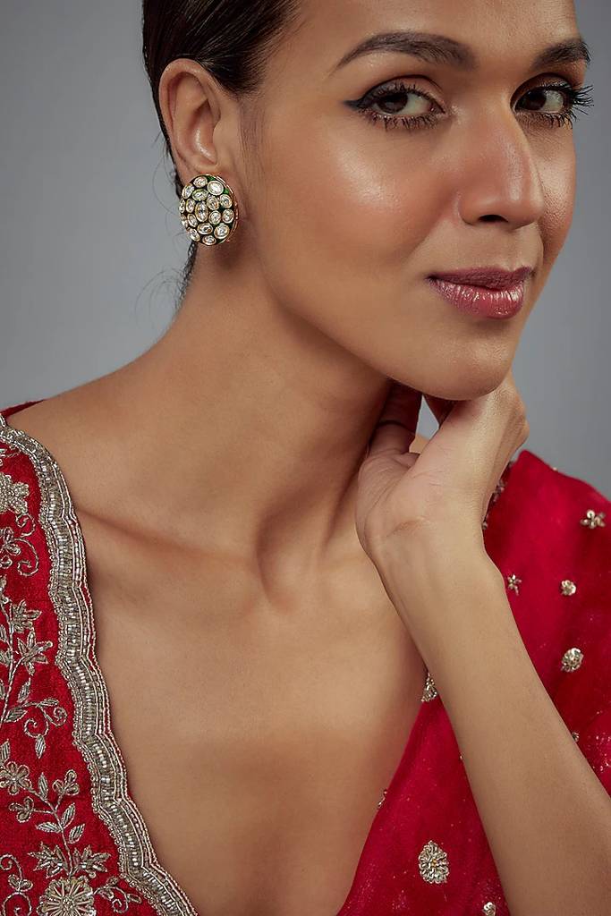 Vivinia By Vidhi Mehra Burgundy Gold Plated Green Kundan, Polki Womens Pair Of Studs Earrings (Freesize)-Ve941 : VE941