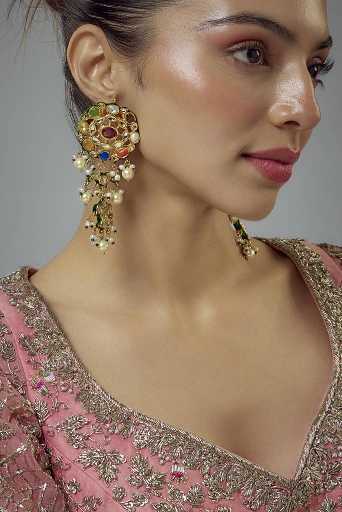 Vivinia By Vidhi Mehra Saadgi Gold Plated Multi Kundan, Polki Womens Pair Of Drop Earrings -Ve954 : VE954