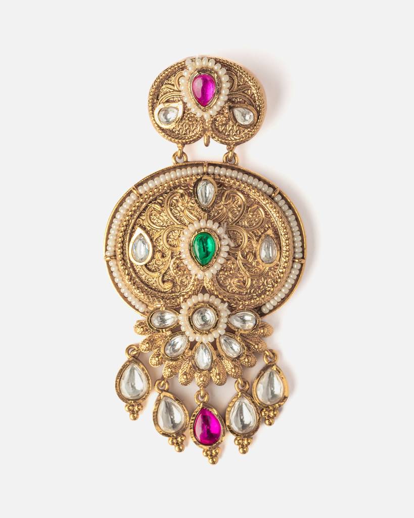 Vivinia By Vidhi Mehra Ismaarh 2.0 Gold/Multi Womens Pair Of Chandbali Earrings : VE989