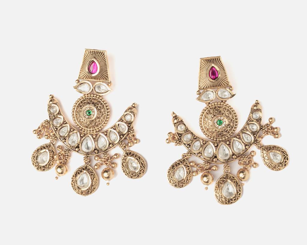Vivinia By Vidhi Mehra Ismaarh 2.0 Gold/Pink Womens Pair Of Chandbali Earrings-Ve998 : VE998