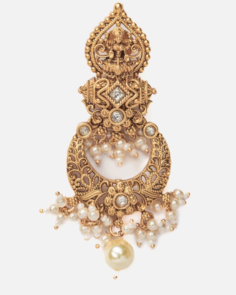Vivinia By Vidhi Mehra Ismaarh 2.0 Gold/White Womens Pair Of Chandbali Earrings : VE999