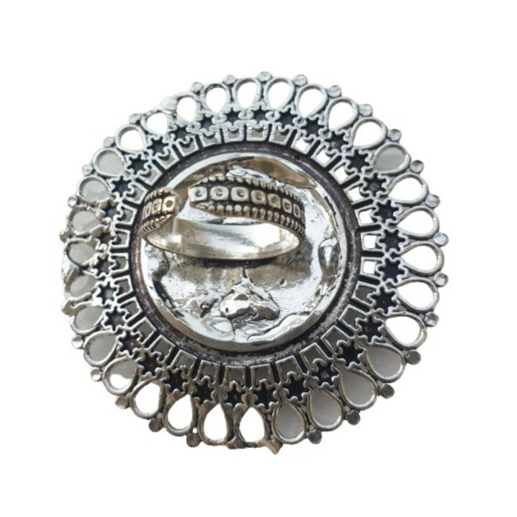 Firoza Oxidized Silver Toned Victoria Cocktail Ring : VICTORIARING908