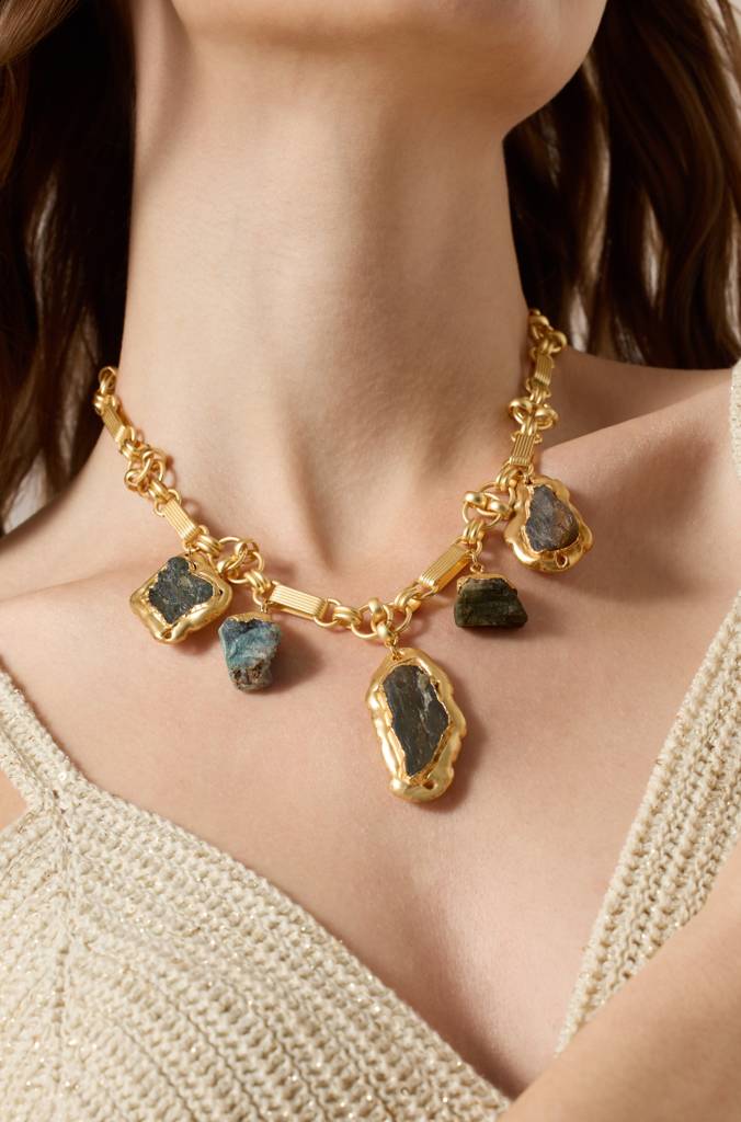 Mairelle Necklace : VIVNK0058