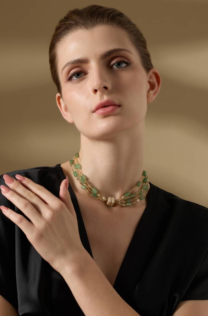 Junara Necklace : VIVNK0068
