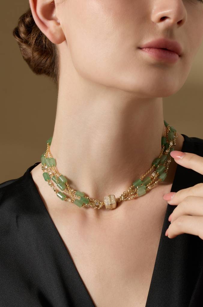 Junara Necklace : VIVNK0068