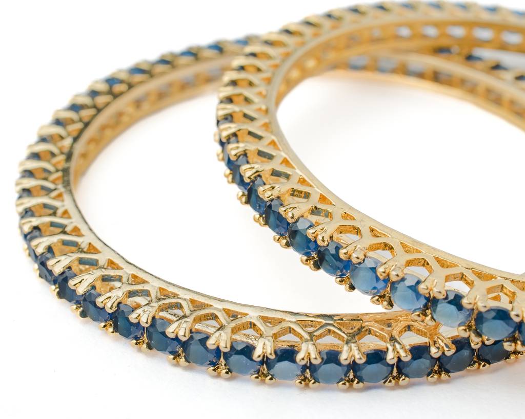 Vivinia By Vidhi Mehra Zia 2.0 Gold Plated Blue Womens Zircon A Pair Of Bangles-Vj451 : VJ451