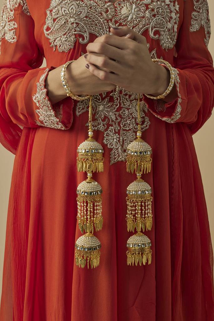 Vivinia By Vidhi Mehra Gold Plated Womens Pair Of Kaleeras (Freesize)-Vkl036 : VKL036