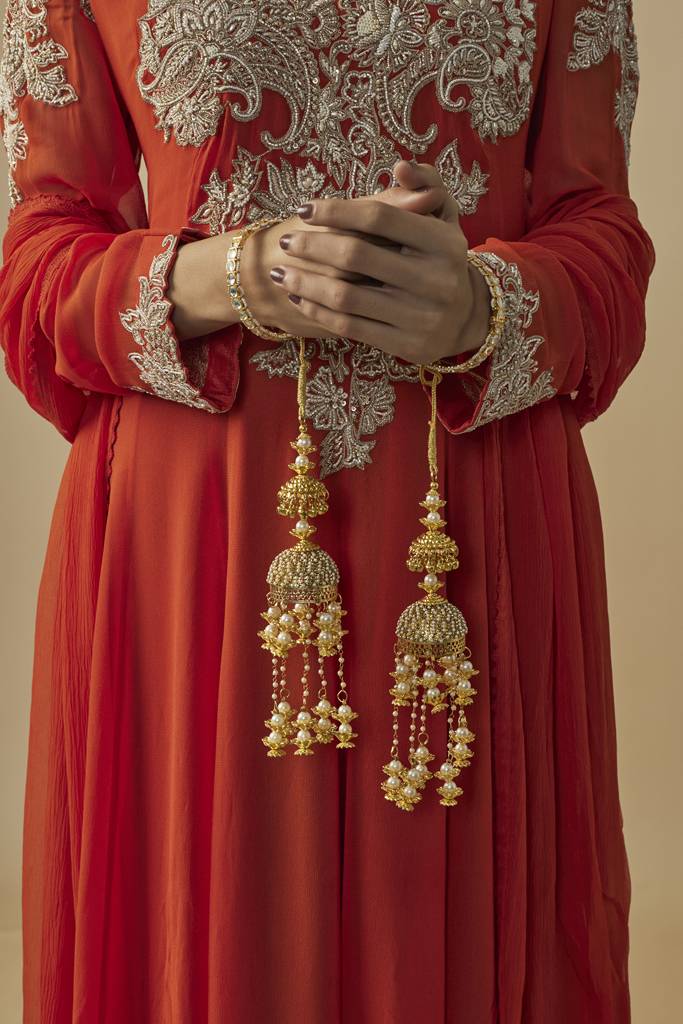 Vivinia By Vidhi Mehra Gold Plated Womens Pair Of Kaleeras (Freesize)-Vkl041 : VKL041