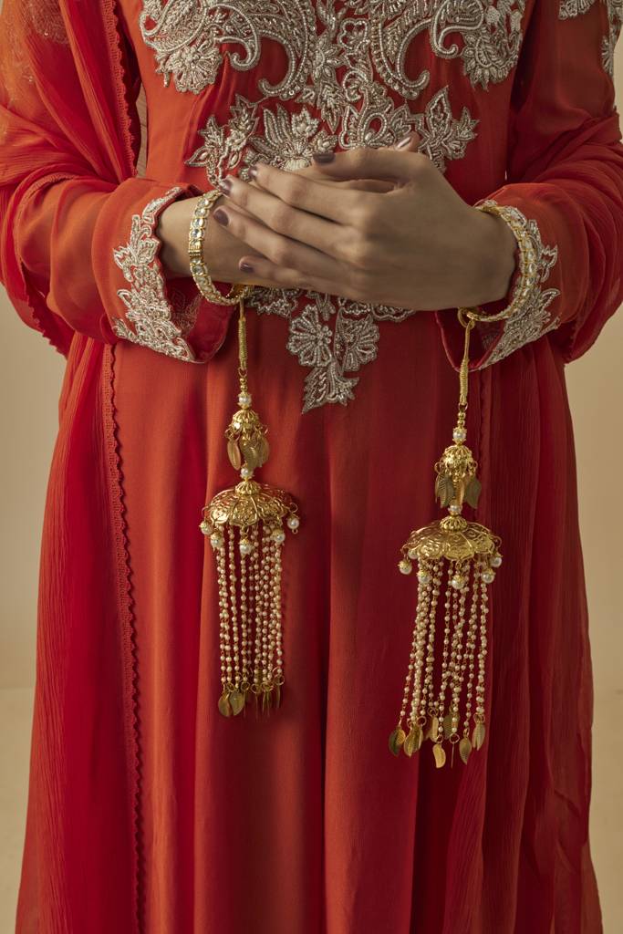 Vivinia By Vidhi Mehra Gold Plated Womens Pair Of Kaleeras (Freesize)-Vkl042 : VKL042
