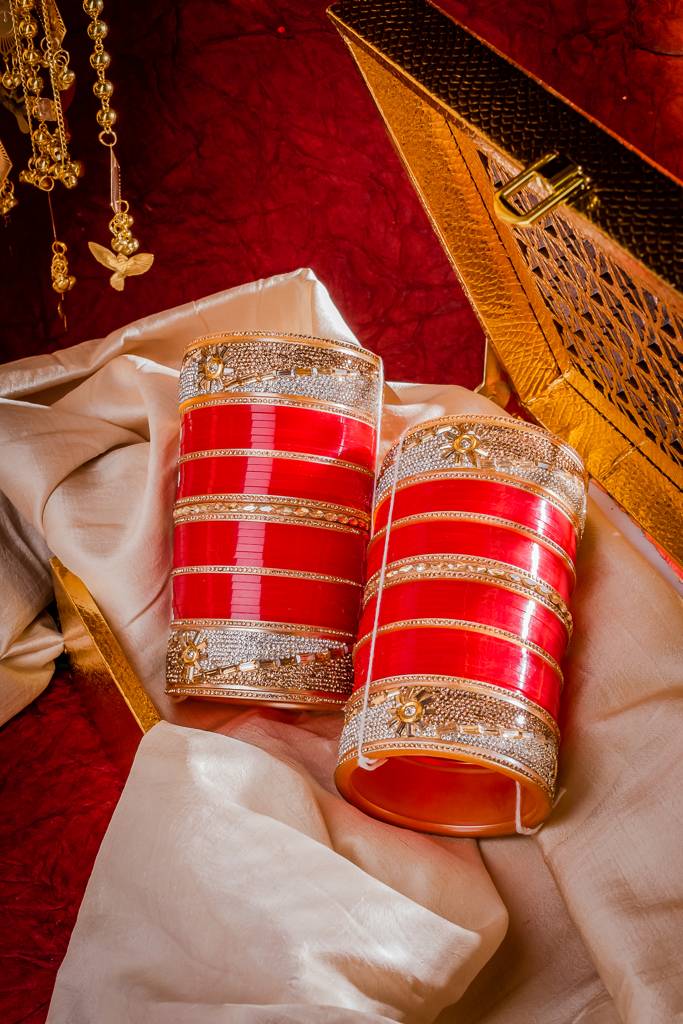 Vivinia By Vidhi Mehra Gold Plated Red Womens Pair Of Chuda Set -Vlb096 : VLB096